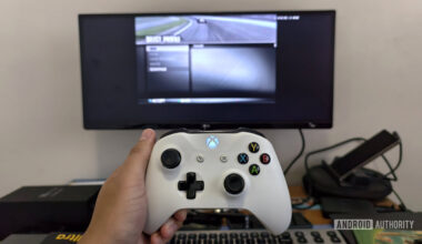 Samsung Galaxy S25 Ultra Dex with Xbox One controller