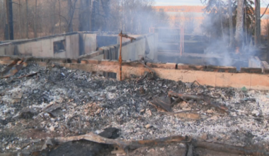 Sandy Beach, Alta. residents remain on evacuation standby as wildfire burns homes