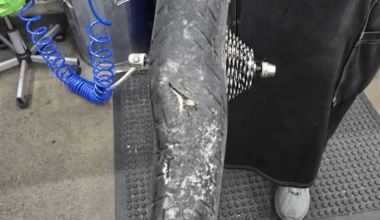 “I don’t need a new tyre”: customer insists shredded tyre “has another 1,000 miles in it” and “just needs a tube”; Giro + more on the live blog - Cycling News | Bike Reviews