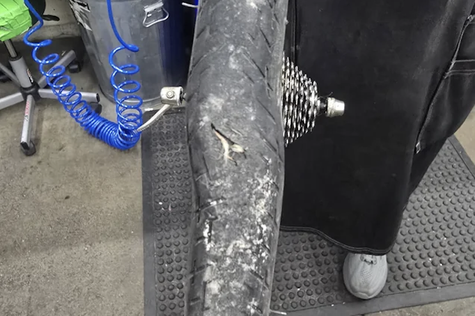 “I don’t need a new tyre”: customer insists shredded tyre “has another 1,000 miles in it” and “just needs a tube”; Giro + more on the live blog - Cycling News | Bike Reviews