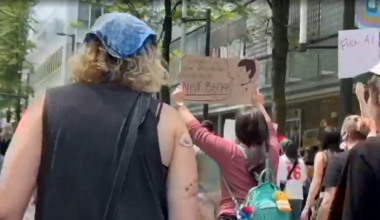 Hundreds march in Downtown Vancouver against AI data centres