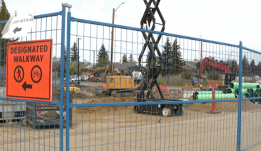 LRT construction leads to crawling commute in Twin Brooks