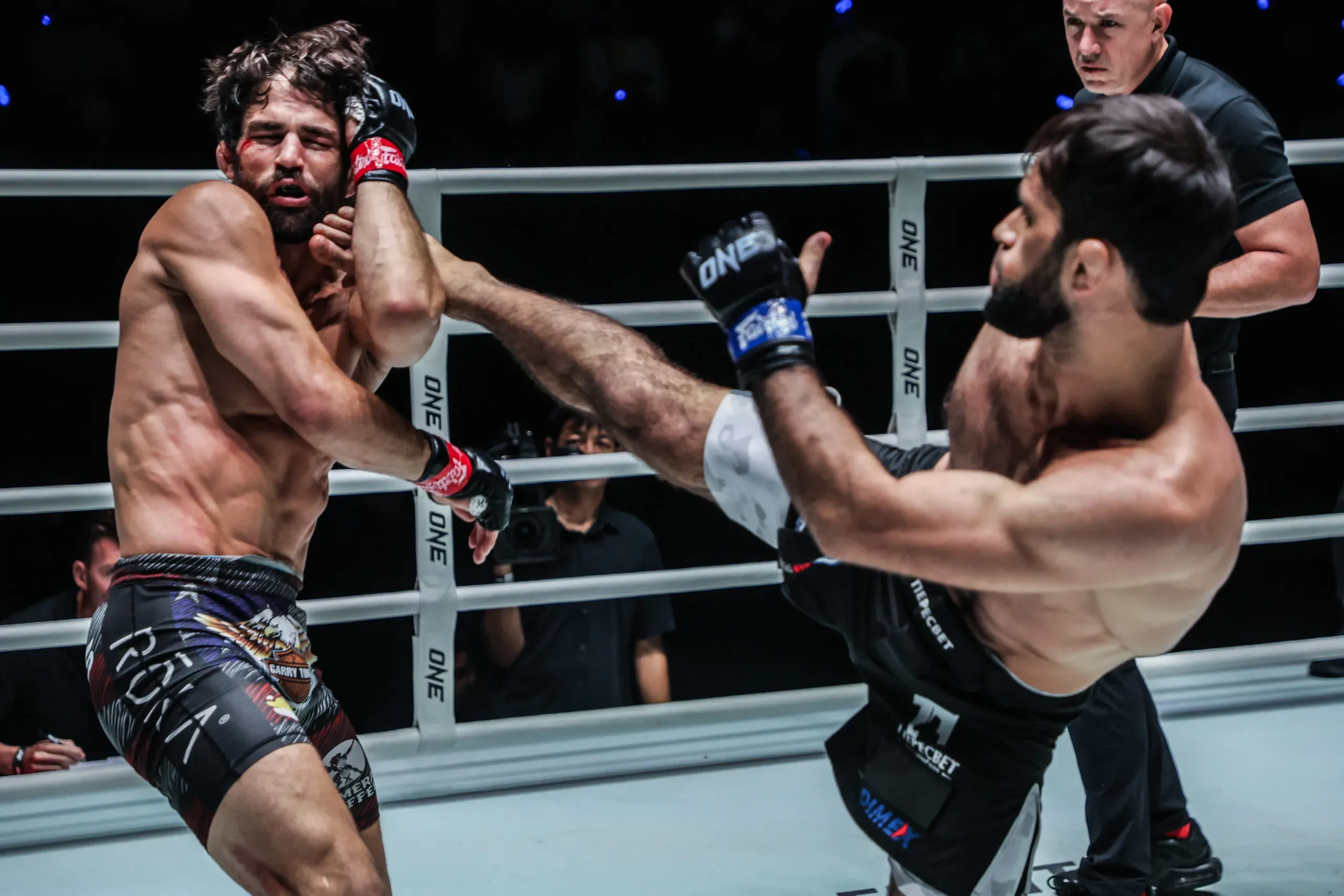 Russian MMA fighter Shamil Gasanov kicks Garry Tonon