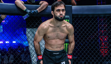 Russian MMA fighter Shamil Gasanov bows in the Circle