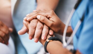 Canada expands access to work permits for spouses of Quebec healthcare workers