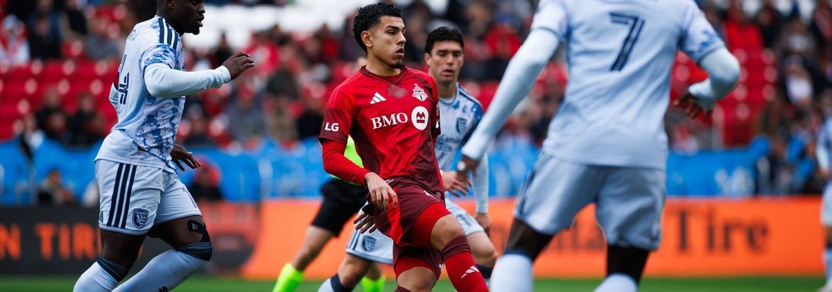Toronto FC battles San Jose Earthquakes to draw