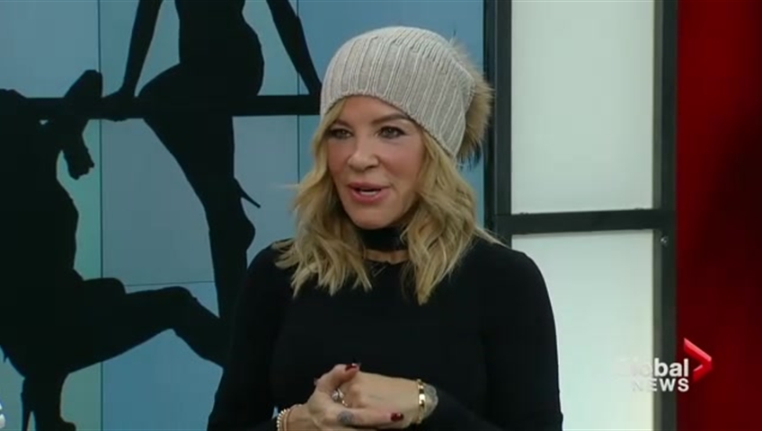 Click to play video: 'Pussycat Dolls founder Robin Antin teaches us some dance moves'