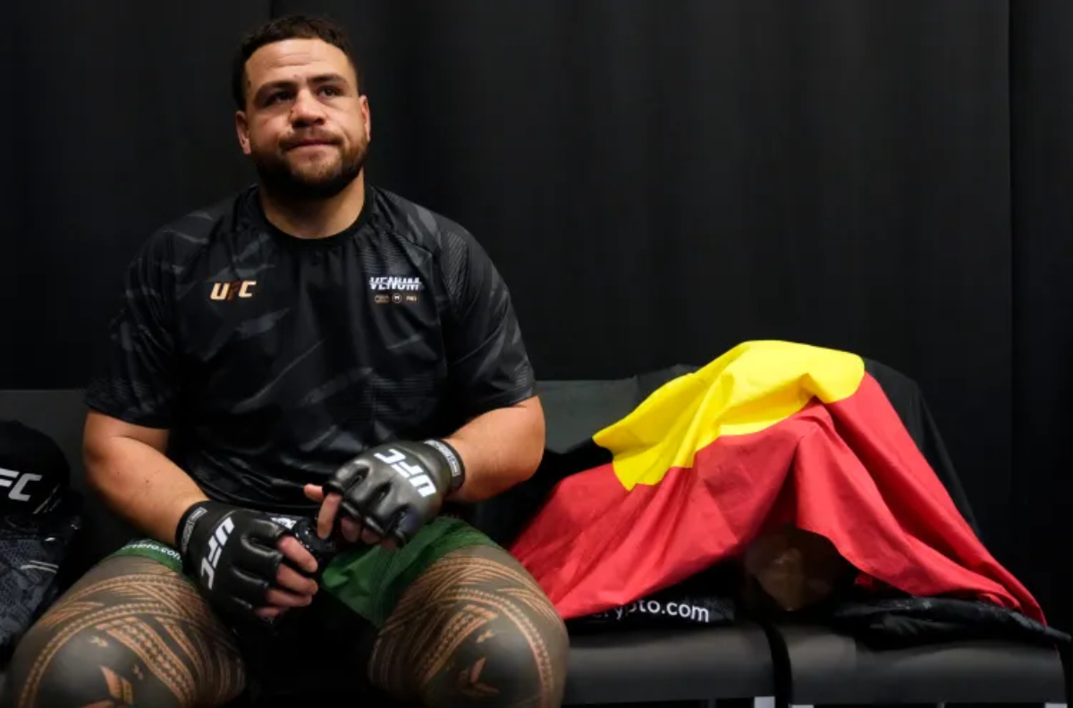 Tai Tuivasa UFC backstage
