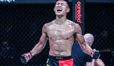 Tang Kai celebrates after beating Thanh Le at ONE 166