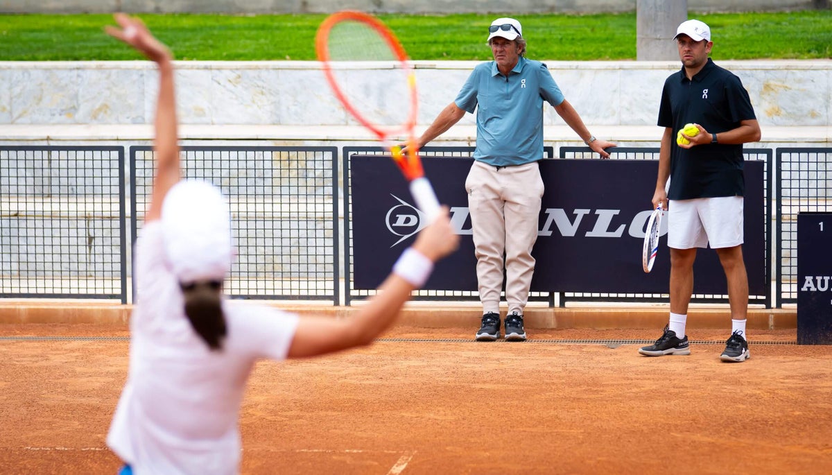 The tennis coaching carousel started spinning early this year. This is how it works