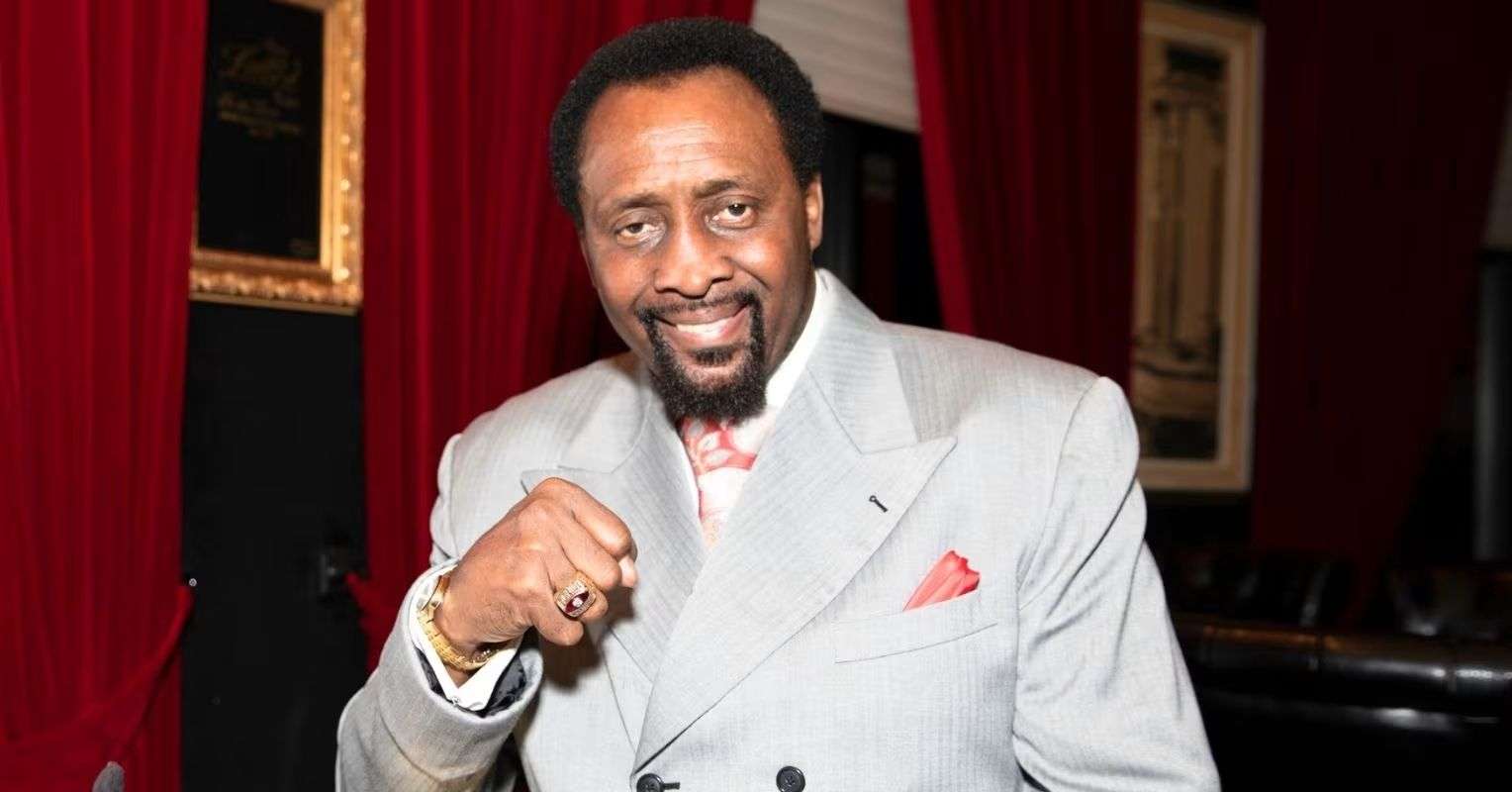 Thomas Hearns ranks one boxer above all others as the best to ever do it