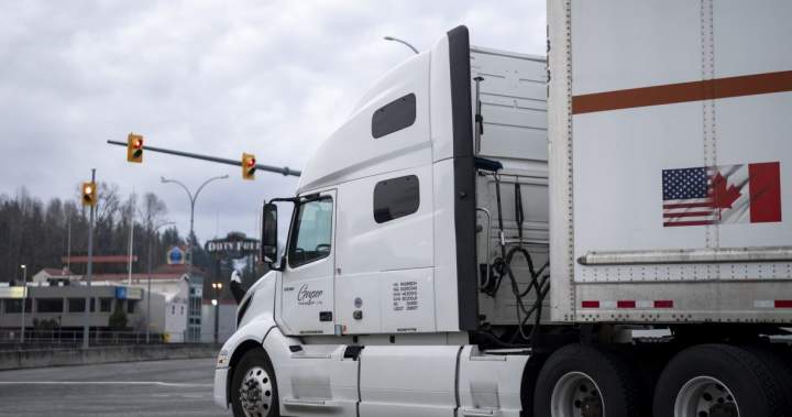 B.C. to become 1st in Canada to require commercial trucks have dashcams