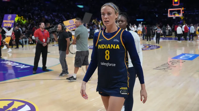 Sophie Cunningham’s arrival outfit before Fever-Sparks game quickly went viral image