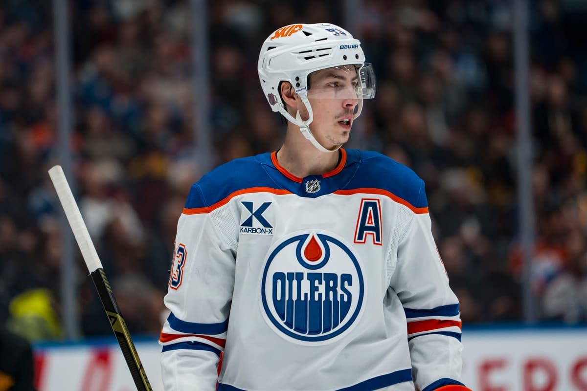Oilers need to build their third line around Nugent-Hopkins