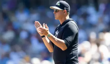 Yankees would be a good trade fit for 3.13 ERA Cardinals reliever, per MLB insider image