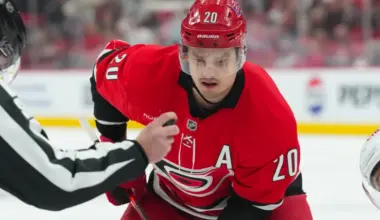 Why Hurricanes had to wait NHL-record 12 days between playoff series image