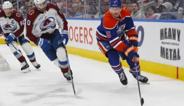 Oilers' Connor Murphy gets $4.4 million contract update after trade image