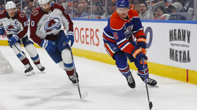 Oilers' Connor Murphy gets $4.4 million contract update after trade image