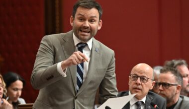 Parti Québécois Leader alleges Ottawa is spying on separatist movement without offering proof