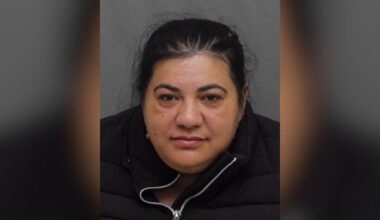 2 women accused of targeting elderly victims in distraction theft investigation: Toronto police