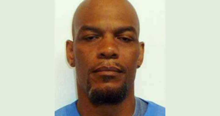 Toronto police warn public after convicted sex offender released into city