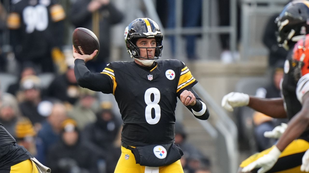 AP Sources: Aaron Rodgers, Steelers agree to one-year deal