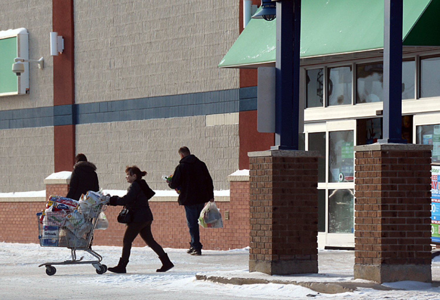 Province challenges grocery property controls at store locations across Manitoba