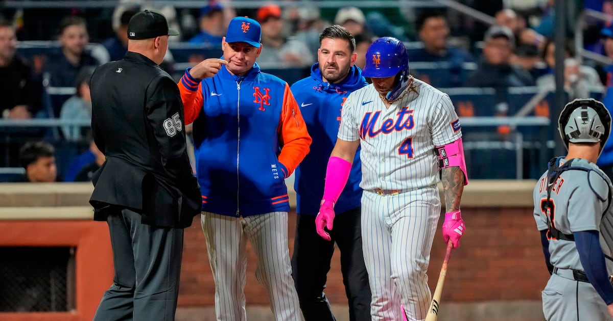 Francisco Alvarez set for MRI after injuring right knee in New York Mets' rout
