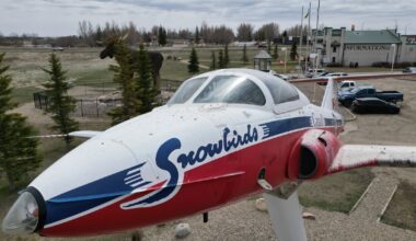 ‘It’s Canadian’: Moose Jaw reacts to Snowbirds’ grounding - CTV News