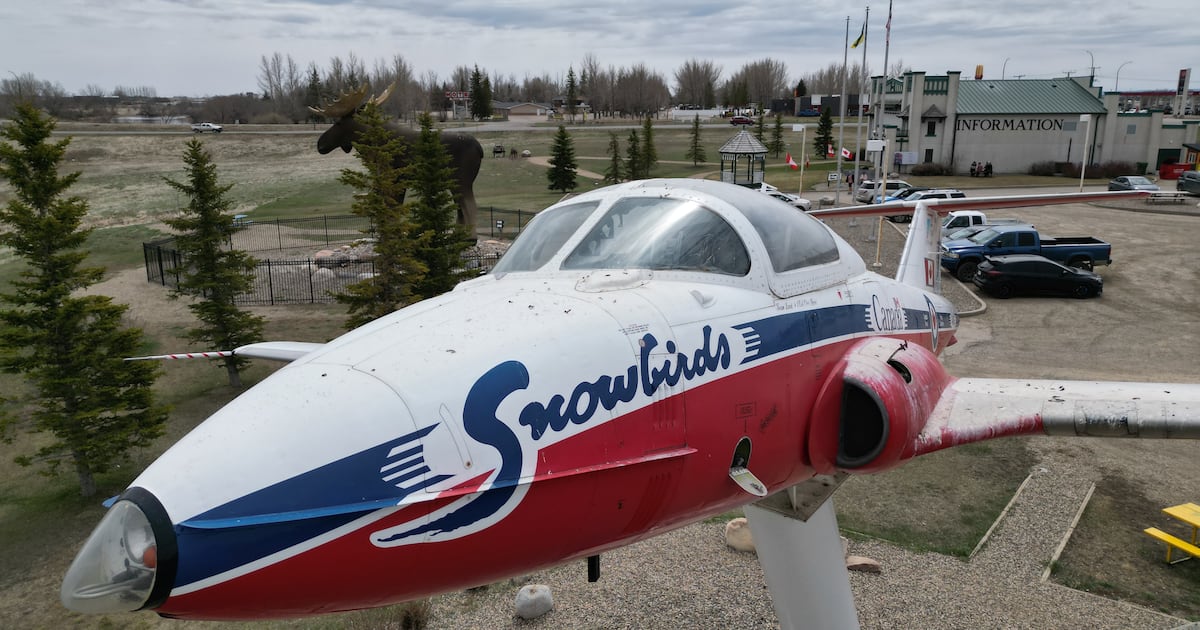 ‘It’s Canadian’: Moose Jaw reacts to Snowbirds’ grounding - CTV News