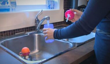 City of Calgary replacing more than 400,000 water meters as part of 5-year effort - Calgary