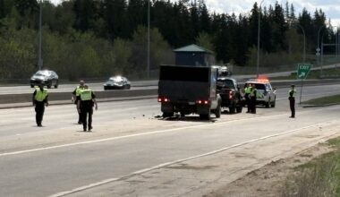 Crash on Wayne Gretzky Drive impacting traffic
