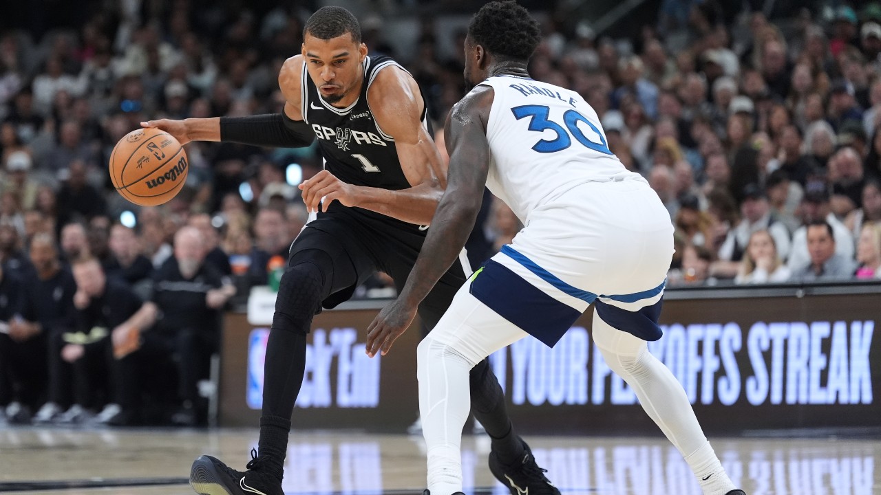 Wembanyama returns with huge performance as Spurs beat Timberwolves for 3-2 lead