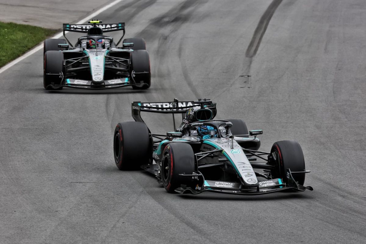 Russell retires from lead of F1's Canadian GP