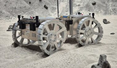 Watch this bio-inspired Mars rover concept 'swim' through sand on curved wheels (video)
