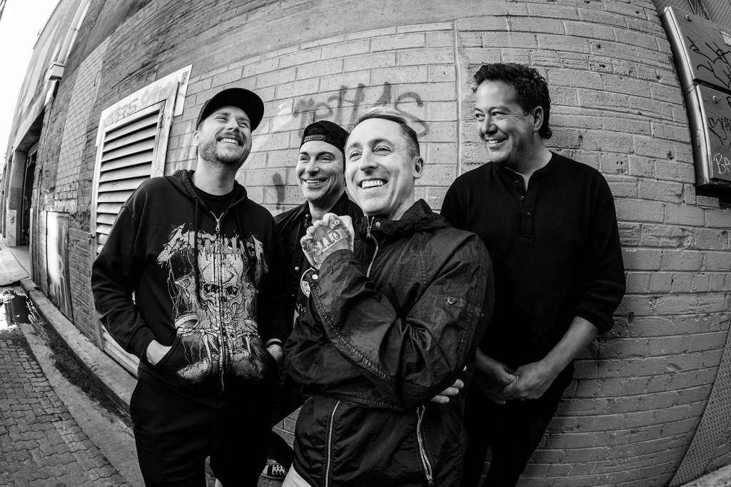 Yellowcard, Good Charlotte Team for Alternative Airplay No. 1