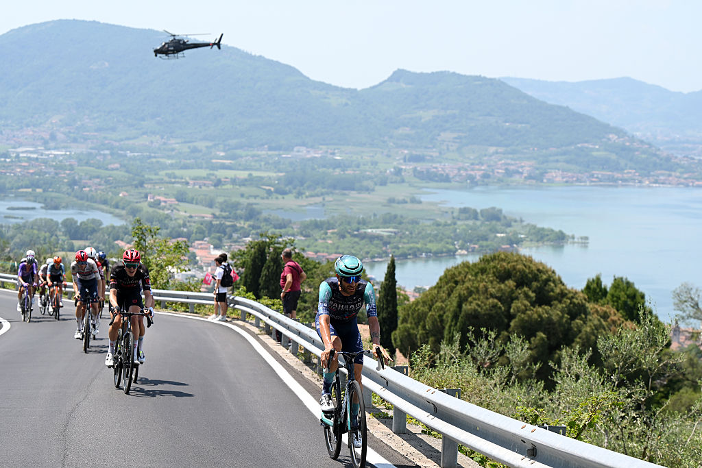 ANDALO , ITALY - MAY 27: Damiano Caruso of Italy and Team Bahrain - Victorious attacks in the chase group during the 109th Giro d&amp;apos;Italia 2026, Stage 17 a 202km stage from Cassano d&amp;apos;Adda to Andalo 1012m / #UCIWT / on May 27, 2026 in Andalo Valtellino, Italy. (Photo by Dario Belingheri/Getty Images)