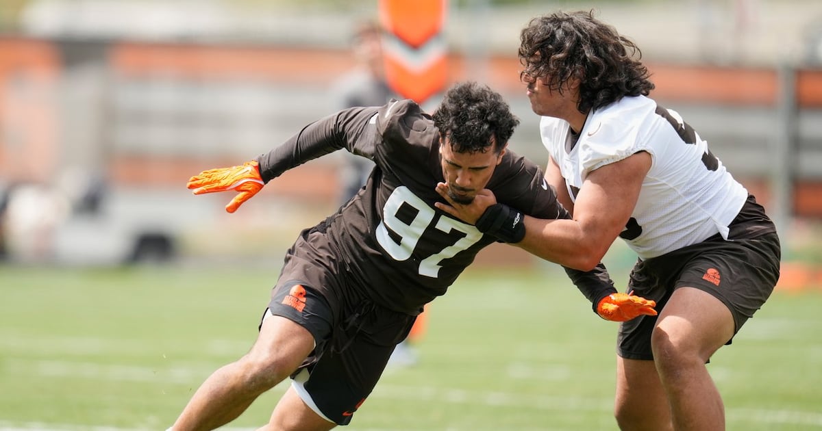Browns rookie minicamp turns into a family affair for Spencer and Logan Fano