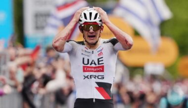 Giro d’Italia: Igor Arrieta wins Stage 5 after going wrong way