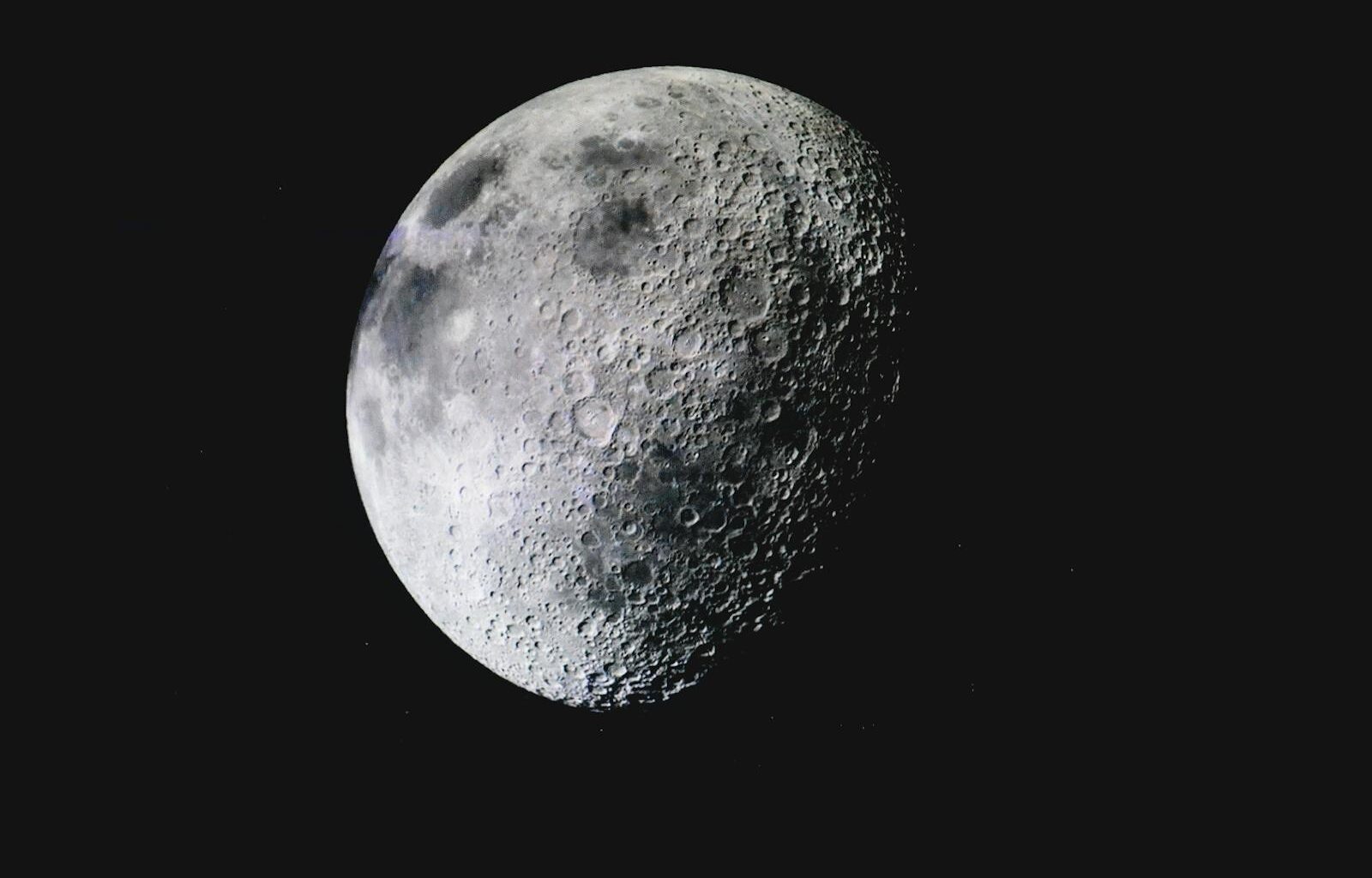 A Colorado startup just raised $30 million on a quiet bet that astronauts won't actually be the ones building the moon's first permanent base — robots will get there first