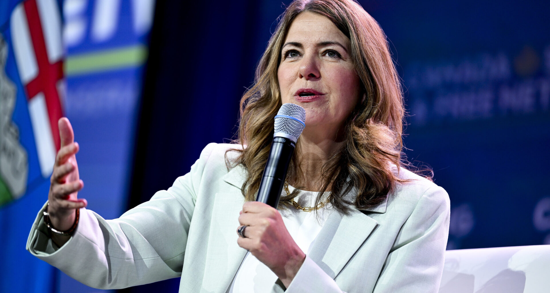 Smith says working with Ottawa key to quelling Alberta separatism