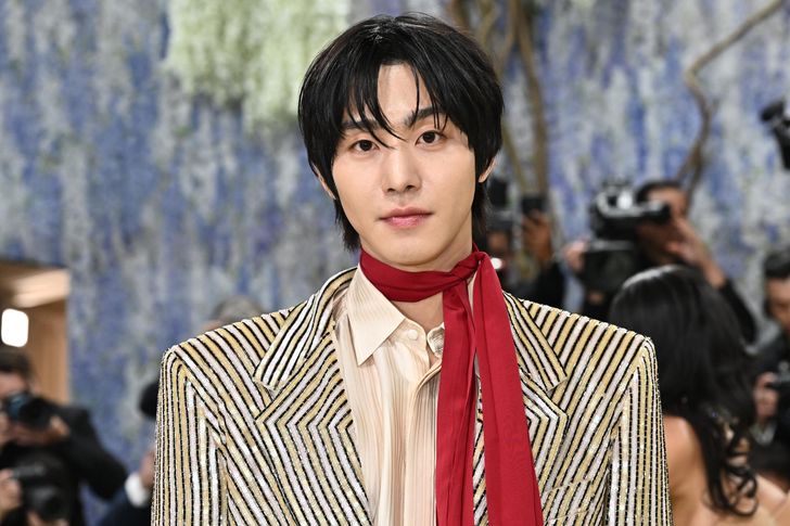 Ahn Hyo-seop arrives at The Metropolitan Museum of Art's Costume Institute benefit gala celebrating the opening of the 'Costume Art' exhibition in New York, May 4. AP-Yonhap