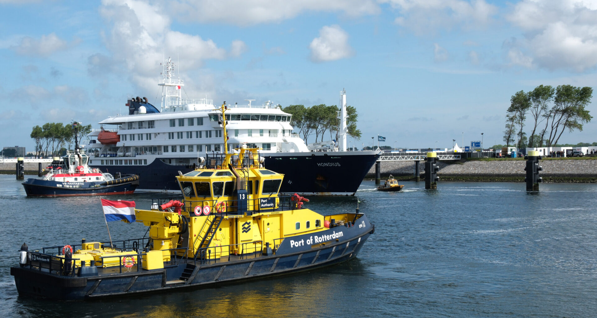 Hantavirus-stricken cruise ship docks in the Netherlands for disinfection