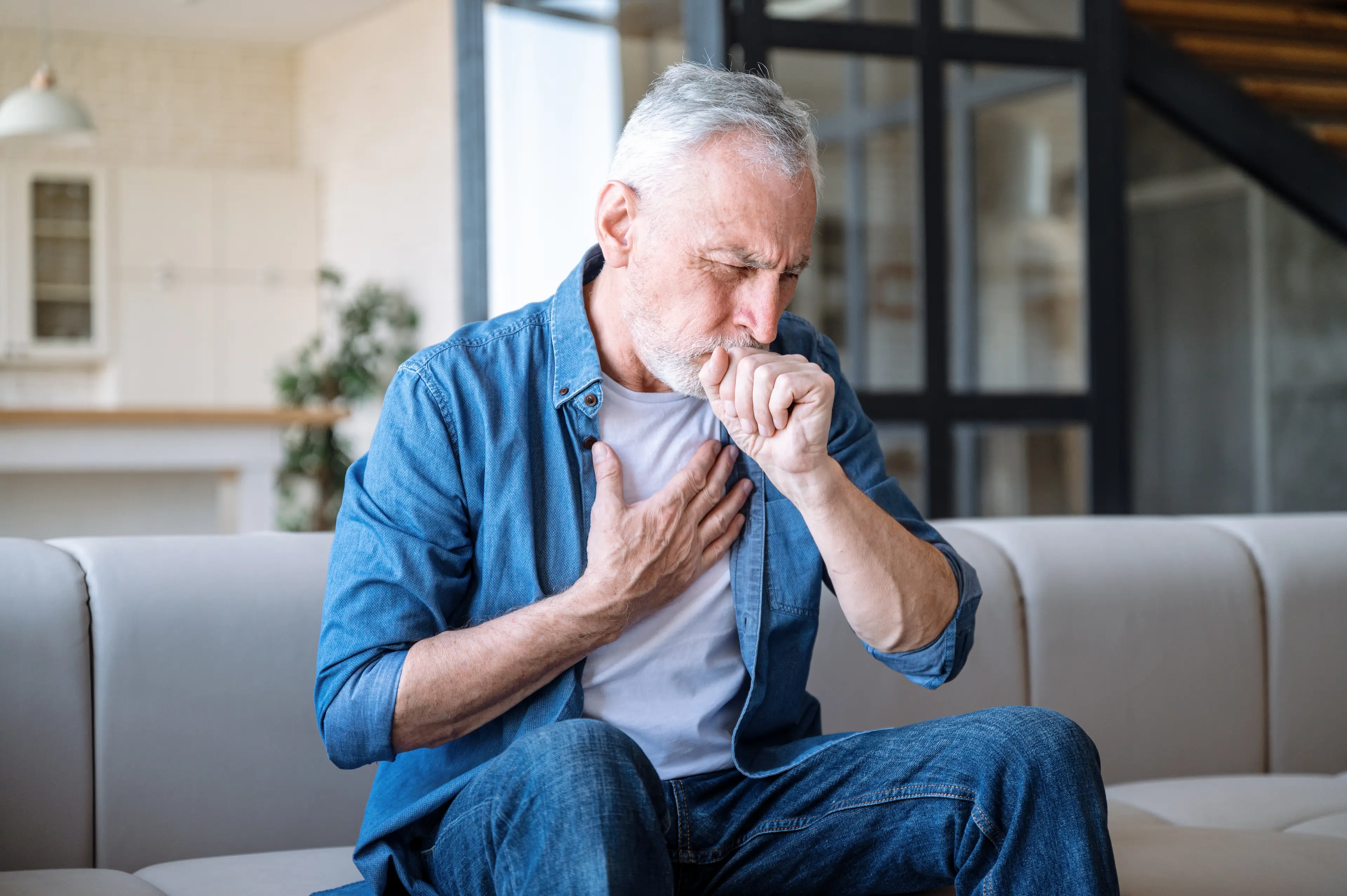 Blue inhalers 'likely to make asthma worse' in the long run according to experts (Getty Stock Image)