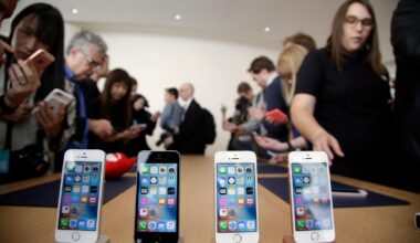 Why digital devices and online accounts need spring cleaning