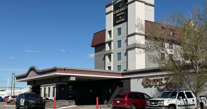 Police investigating suspicious death at Sunridge hotel - Calgary