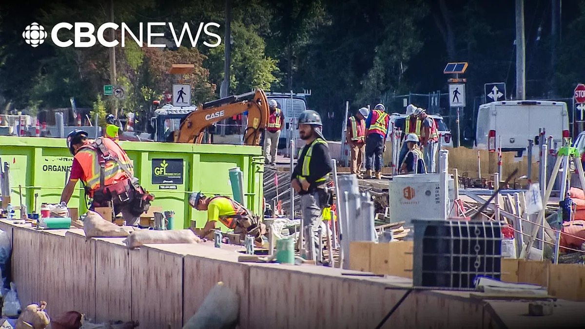 Edmonton employing strategies to ease traffic headaches during busy construction season