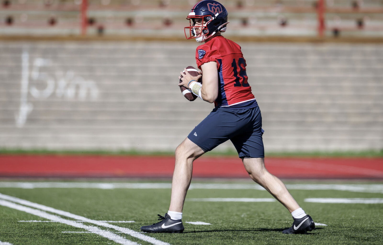 Veteran CFL quarterback Dustin Crum chose Montreal Alouettes over B.C. Lions