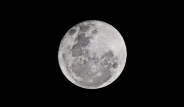 Cochrane skywatchers could catch rare blue moon this weekend