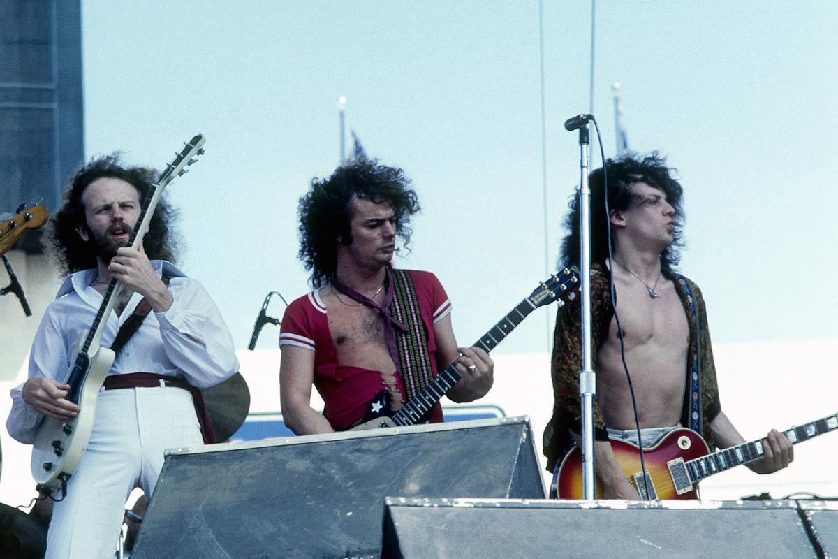 The Big Hit April Wine Struggled to Finish